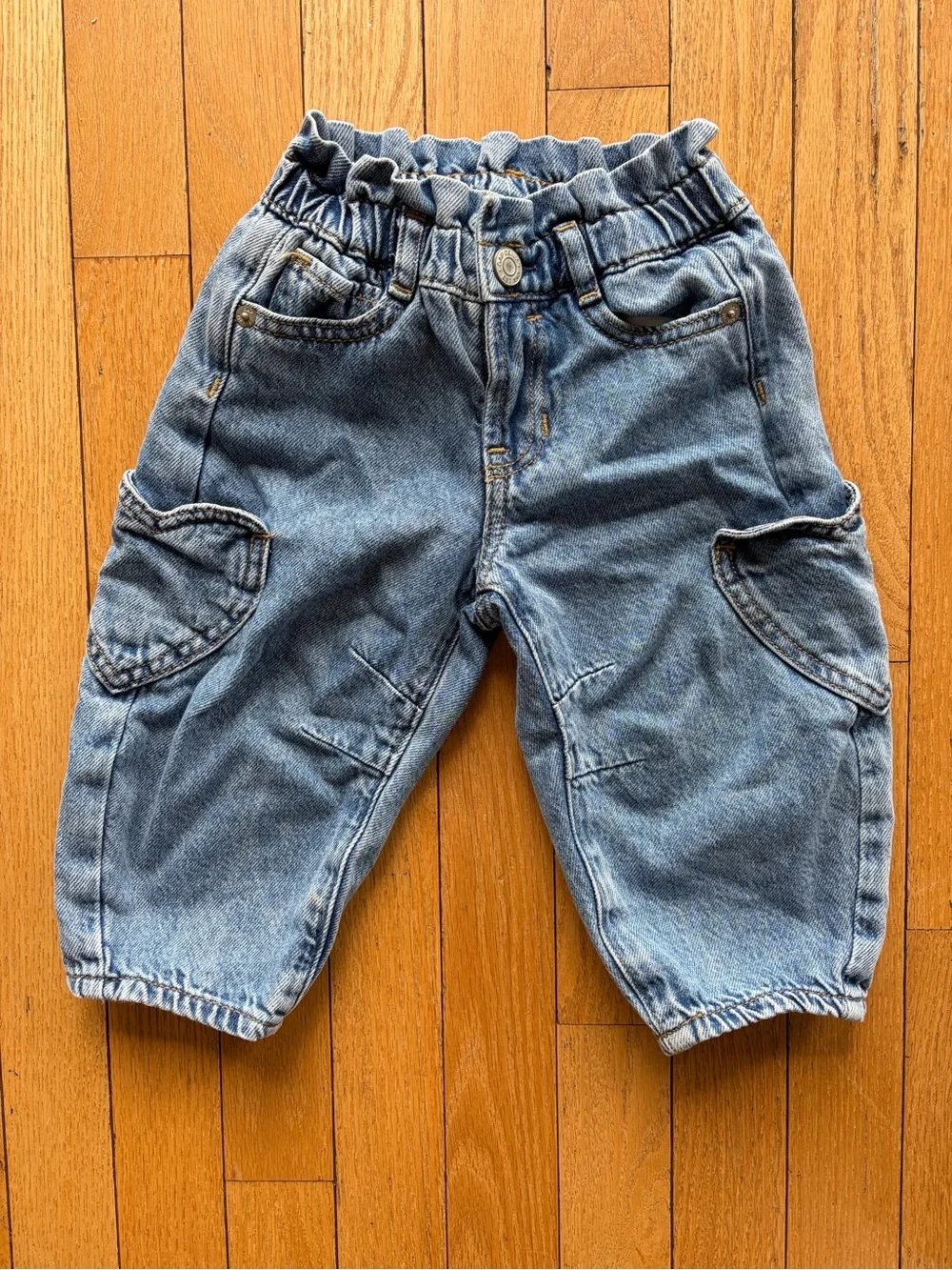 GAP Horseshoe Jeans with Heart Pocket